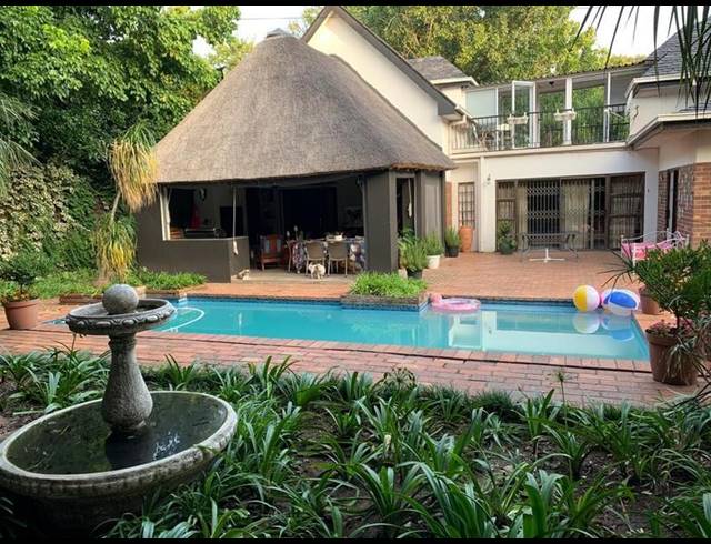 4 BEDROOM HOUSE FOR SALE IN PEACEHAVEN